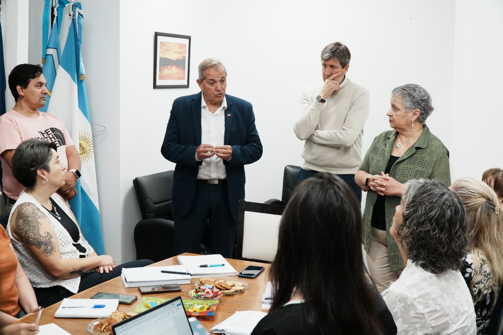 El Ministerio de Educación fortalece el trabajo regional con representantes de Nivel Primario El Ministerio de Educación fortalece el trabajo regional con representantes de Nivel Primario