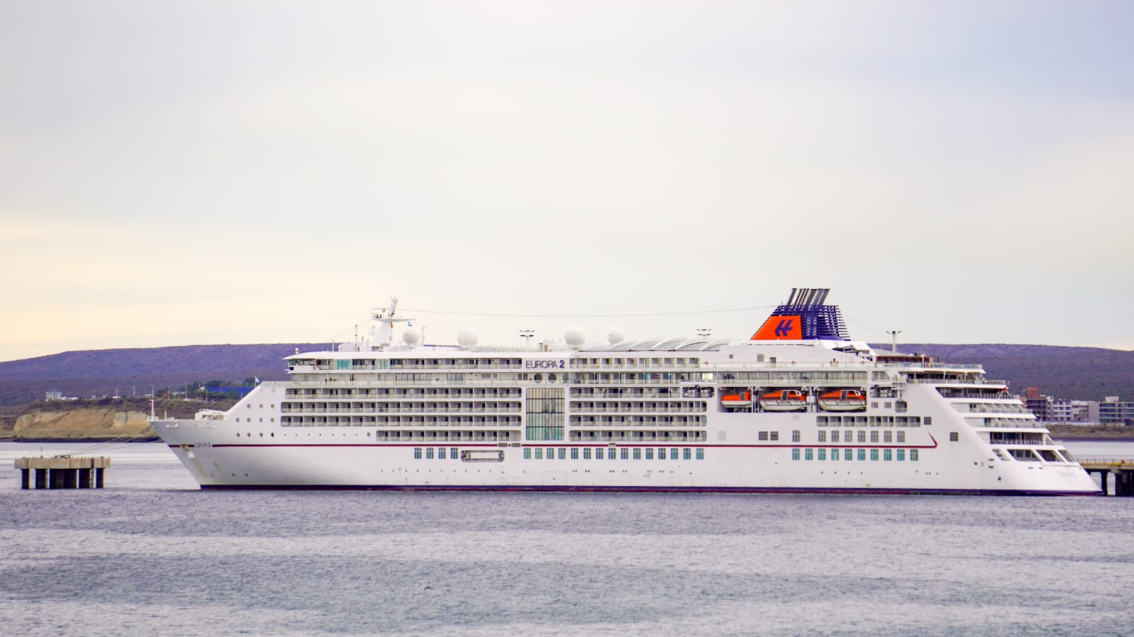 *Temporadade cruceros: El Europa 2 arribó a Puerto Madryn* *Temporadade cruceros: El Europa 2 arribó a Puerto Madryn*