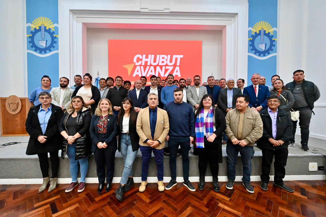 Plan Galina: Con una inversión superior a los 0 mil millones, Chubut pone en marcha más de 200 obras en toda la provincia