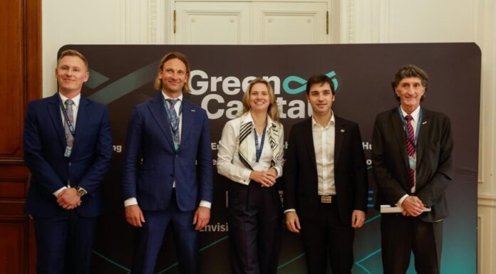 Torres destacó las condiciones de Chubut para convertirse en uno de los principales polos de infraestructura digital del país