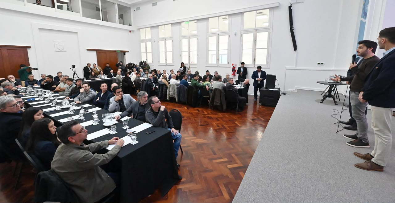 Provincia y ENACOM impulsan una agenda estratégica para convertir a Chubut en un Hub Digital de referencia