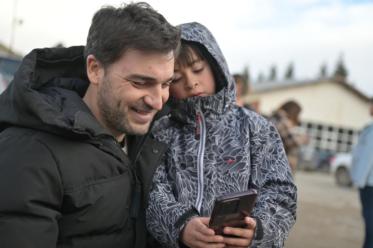 Plan Galina: Torres y Taccetta firmaron el convenio para modernizar integralmente la Pista Municipal de Atletismo de Esquel Plan Galina: Torres y Taccetta firmaron el convenio para modernizar integralmente la Pista Municipal de Atletismo de Esquel