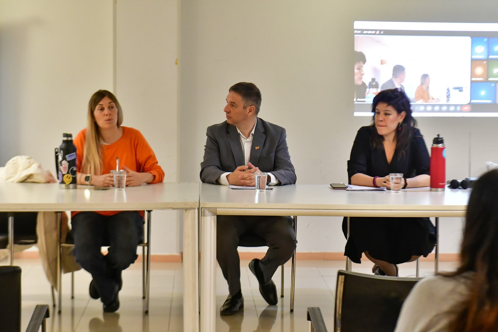 El Gobierno del Chubut presentó el Programa Provincial de Familias Solidarias y su reglamentación El Gobierno del Chubut presentó el Programa Provincial de Familias Solidarias y su reglamentación