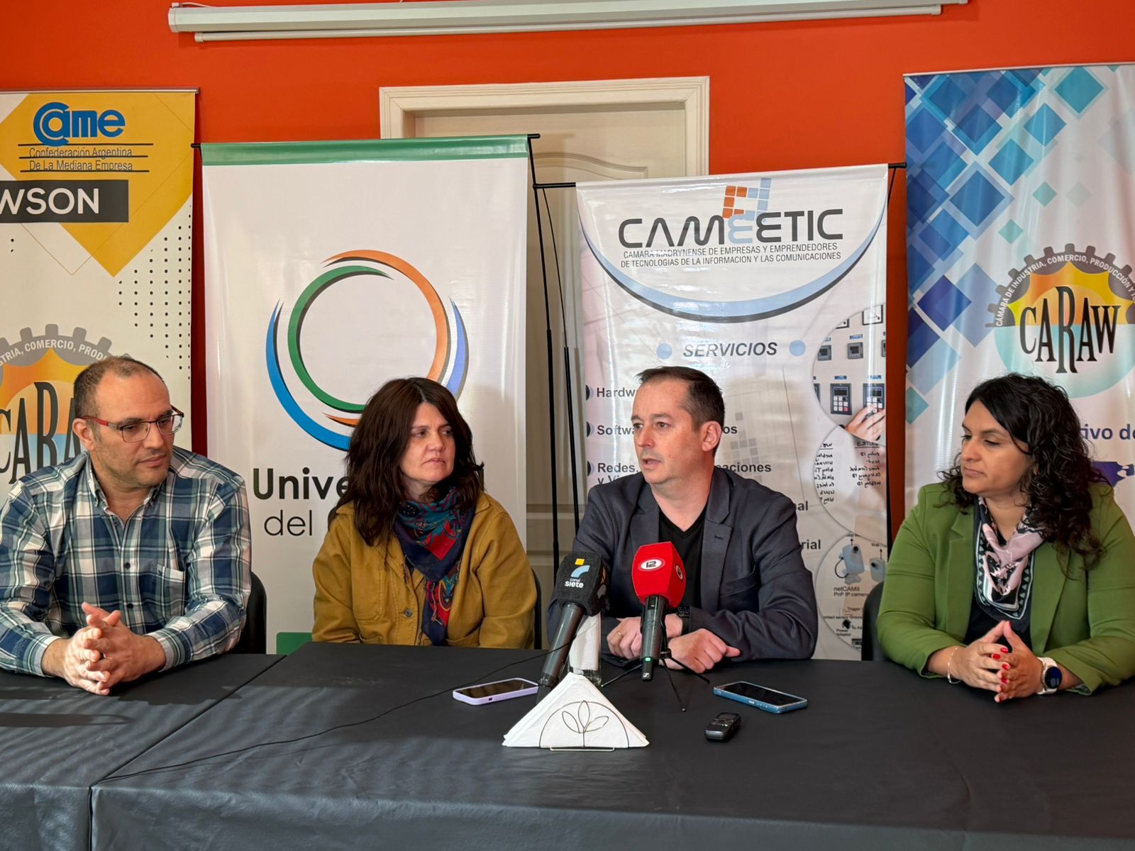 “Encuentro TIC 2026”: Chubut presentó la jornada de innovación y desarrollo tecnológico que realizará en Sarmiento “Encuentro TIC 2026”: Chubut presentó la jornada de innovación y desarrollo tecnológico que realizará en Sarmiento