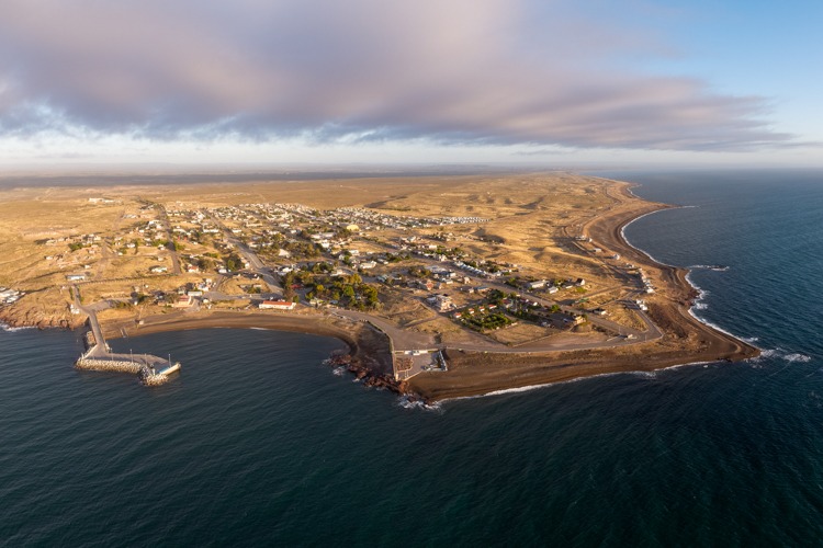 Chubut construirá una línea de alta tensión para incorporar a Camarones al Sistema Interconectado Nacional Chubut construirá una línea de alta tensión para incorporar a Camarones al Sistema Interconectado Nacional